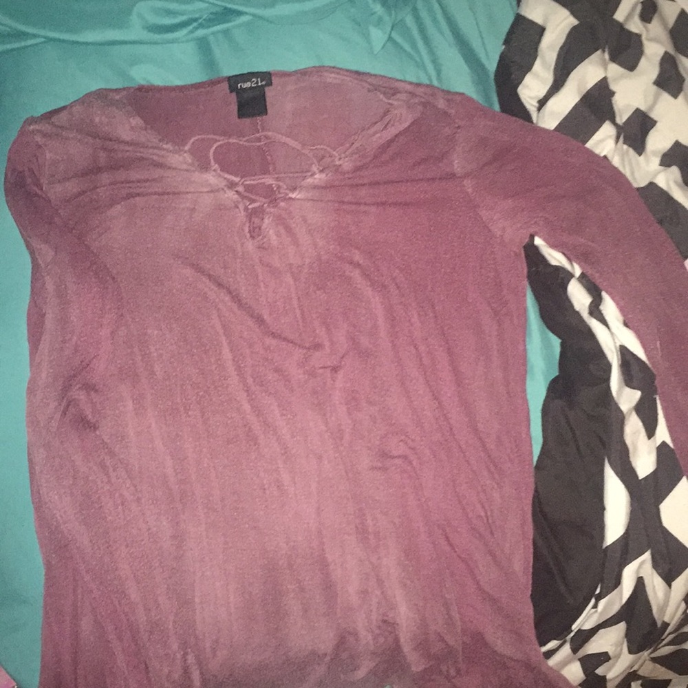 Rue 21 long sleeve thin shirt